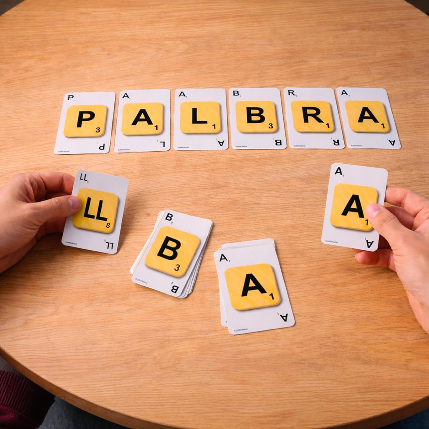 Juego De Cartas Scrabble En Español – Rápido, Educativo Y Familiar – Formato Portátil Para Viajes - Imagen 6
